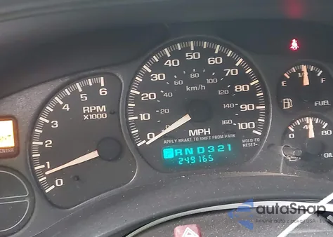 2002 Chevrolet Silverado 1500 Ls z USA, uszkodzony, nr VIN 2GCEC19T021281577